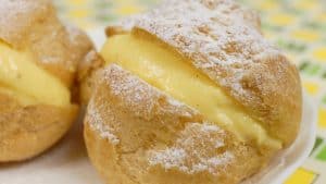 Cream Puffs with Exquisite Custard Filling Recipe (Crispy Choux Créme with Pastry Cream)