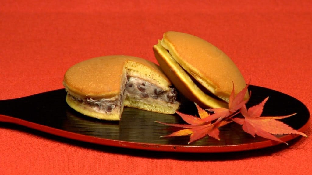 Dorayaki Recipe (Pancakes with Red Bean Paste) – Cooking with Dog