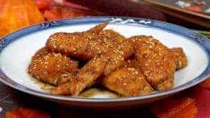 Lire la suite à propos de l’article Recette d’ailes de poulet Tebasaki épicées