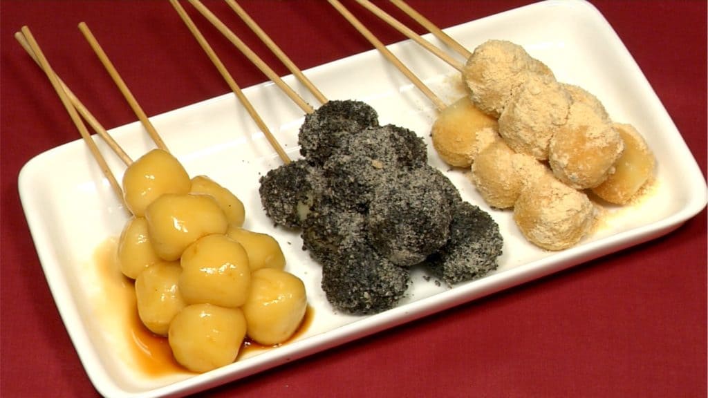 Receta de Dango de Tofu (Postre de Bola de Masa Dulce Japonesas) - Cooking  with Dog