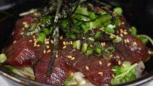 Maguro Zukedon Recipe (Marinated Fresh Tuna Bowl)