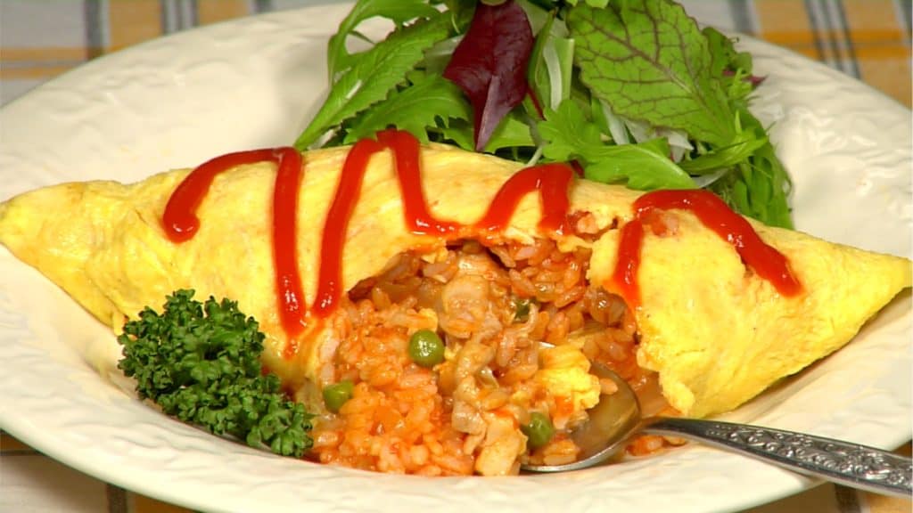 You are currently viewing Công thức Omurice