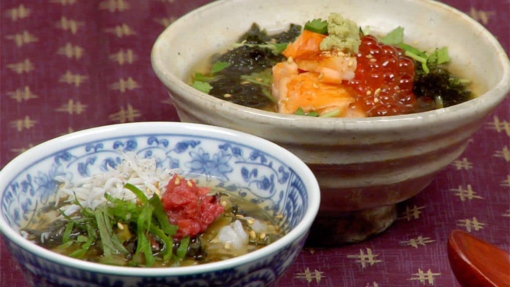 You are currently viewing Ochazuke Recipe (Salmon Ikura Chazuke and Umeboshi Shirasu Takana Chazuke)