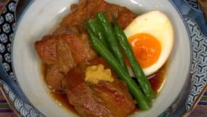 Recette du porc Kakuni (Un porc braisé sain et délicieux à teneur réduite en matière grasse)
