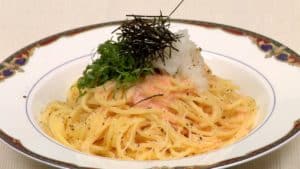 Lire la suite à propos de l’article Recette de spaghetti aux mentaiko (pâtes japonaise avec des œufs de colin marinés et épicés)