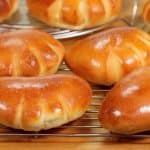 The Best Cream Pan with Custard Filling Recipe (Japanese Sweet Buns Filled with Exquisite Pastry Cream)