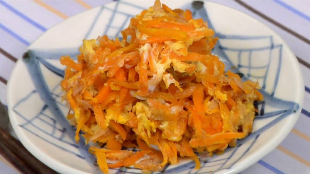 You are currently viewing Ninjin Shirishiri Recipe (Carrot and Egg Stir-Fry in Okinawa Prefecture)