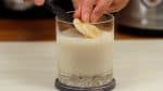 Pour the amazake banana smoothie into a glass. Finally, garnish with the banana slices. I think you will love this smoothie even if you've never tried amazake before.