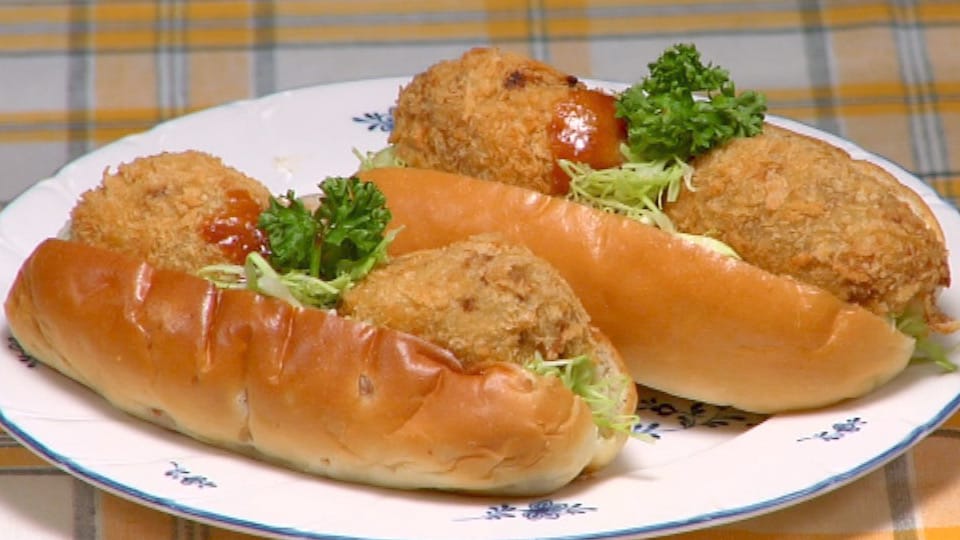 You are currently viewing Korokke Pan Recipe (Japanese Potato and Meat Croquette)