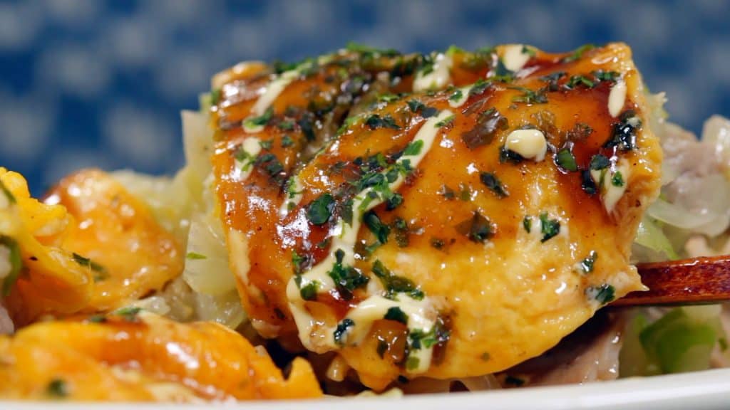 You are currently viewing Recette de Tonpeiyaki (Okonomiyaki facile / porc et légumes grillés enveloppés dans une omelette)