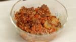 This homemade meat sauce has tofu and lots of vegetables. If you are interested, check out our previous meat sauce video.