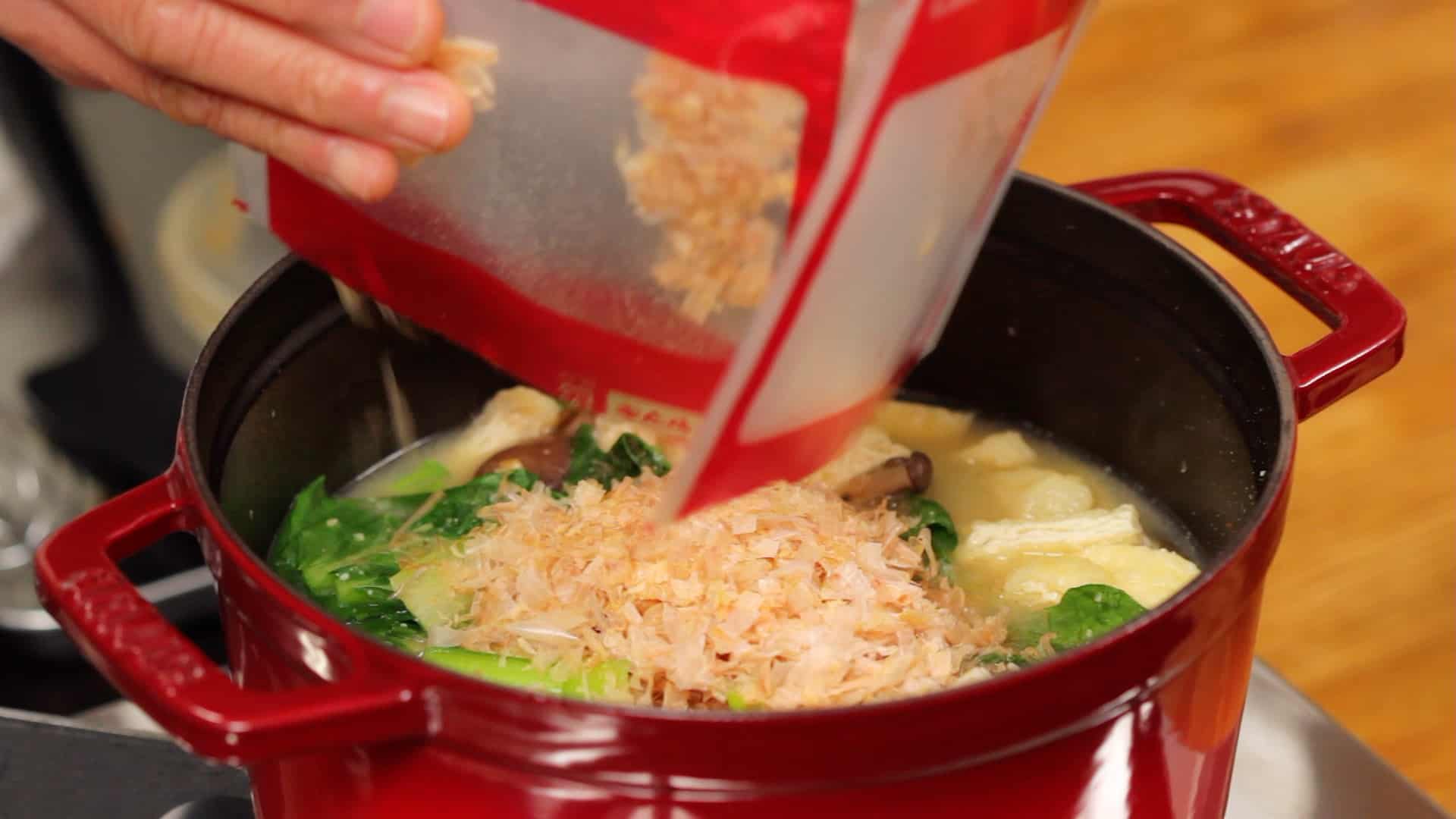 Zuppa di Miso che scalda il cuore (il cibo giapponese più salutare