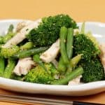 Easy White Cut Chicken and Aemono Recipe (Low-Temperature Cooked Chicken and Seasoned Mixed Ingredients)