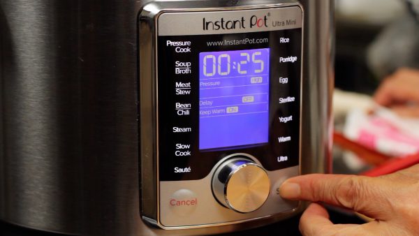 Select the meat mode, set the pressure for high and set the timer for 25 minutes. Cooking time is only for a reference when using the Instant Pot 3 Quart.