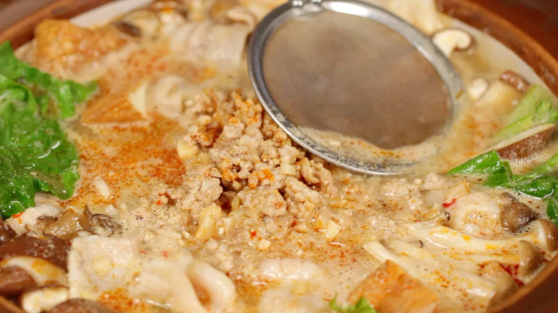 Buta Nabe (Pork Miso Hot Pot) - Roti n Rice