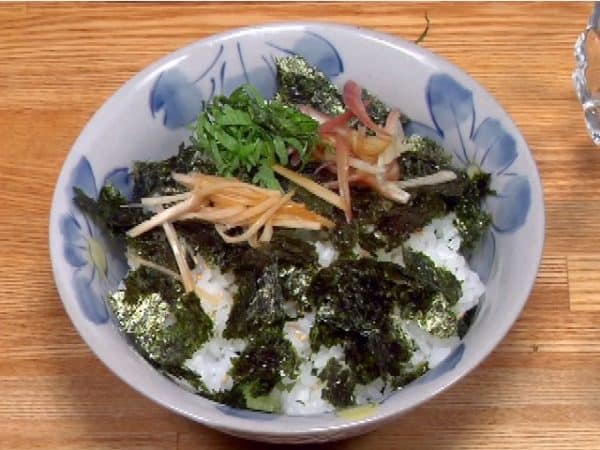 Add the white sesame seeds, toasted nori seaweed, myoga ginger bud, shiso leaves and ginger root.