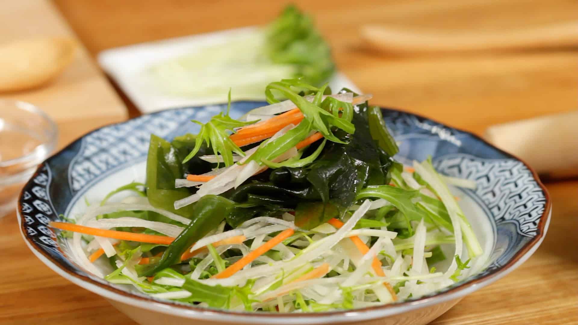 Seaweed Salad with Japanese-style Dressing Recipe (Nutritious Wakame Salad)  - Cooking with Dog