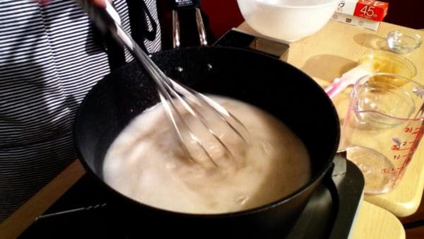 Using a whisk will help the kuzu starch dissolve completely.