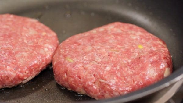 Occasionally rotate the pan to brown the patties evenly. Cook on medium heat for about 2 minutes.